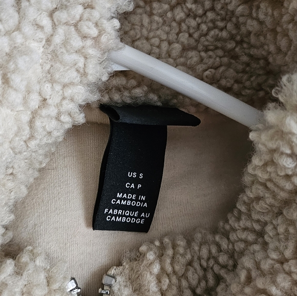 jacket - Picture 2 of 2